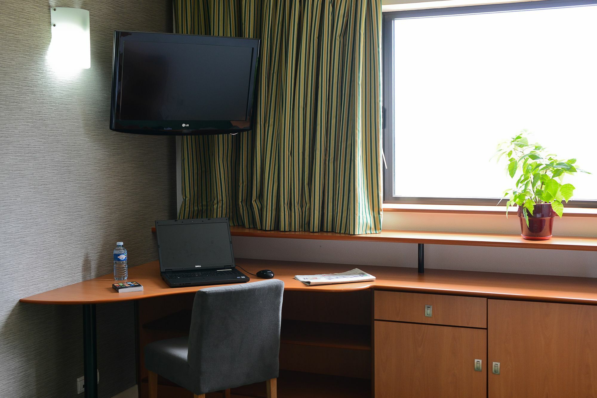 Hotel Archamps Porte Sud De Geneve エクステリア 写真